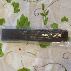New black leather single special pen holder. Unbranded. In package.